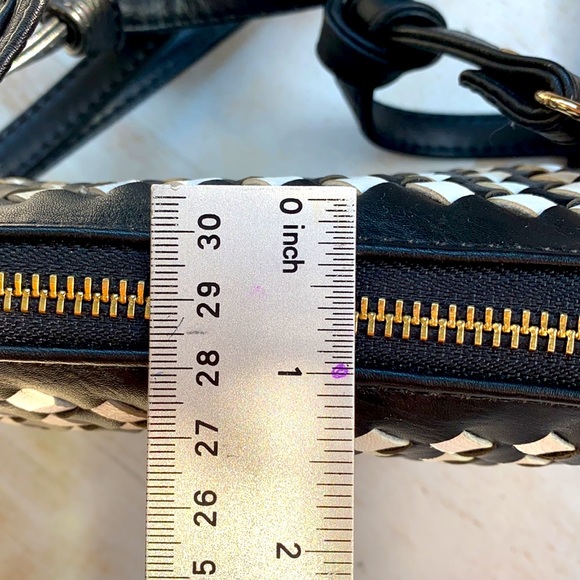 Charming Charlie Small Purse/Organizer - Picture 9 of 12